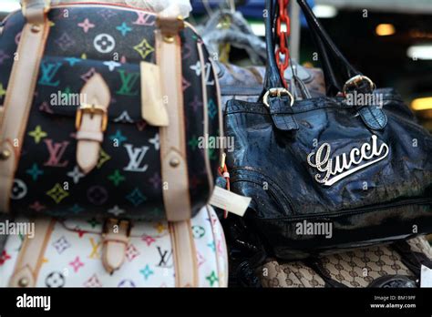 fake gucci chinatown|gucci handbags chinatown.